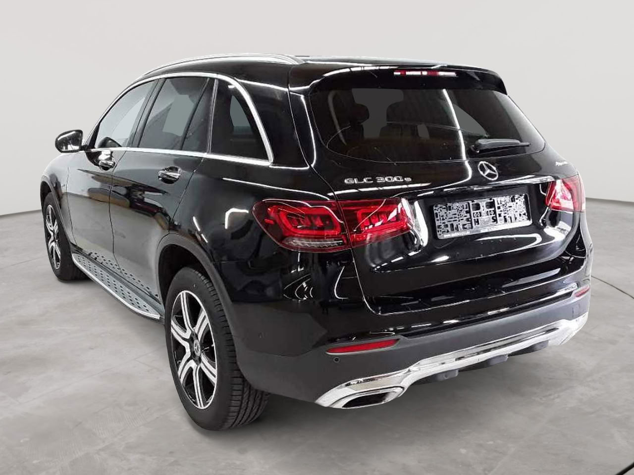 Mercedes-Benz GLC 300 e 4Matic 9G-TRONIC Exclusive 5