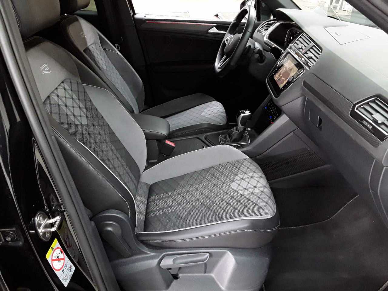 Vw Tiguan 1.5 TSI OPF DSG R-Line 8