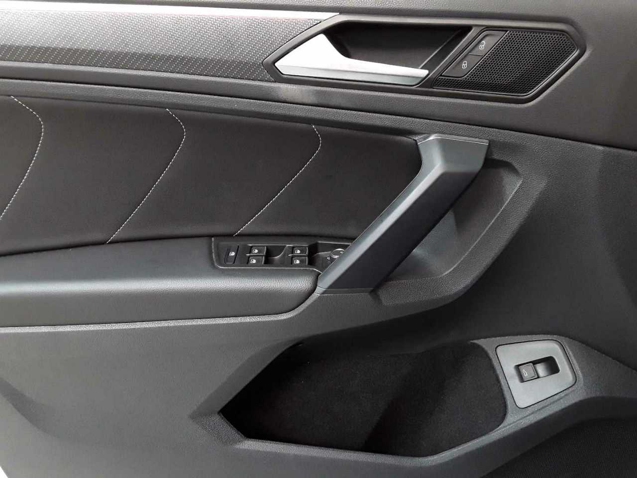 Vw Tiguan 1.5 TSI OPF DSG R-Line 18