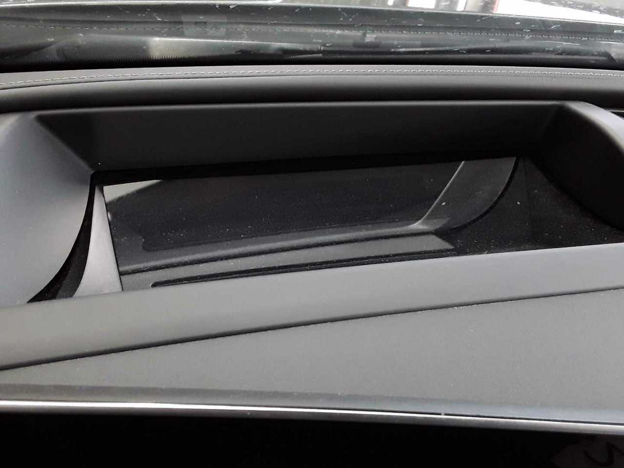 Mercedes-Benz C 220 d 4Matic T 9G-TRONIC Avantgarde 17