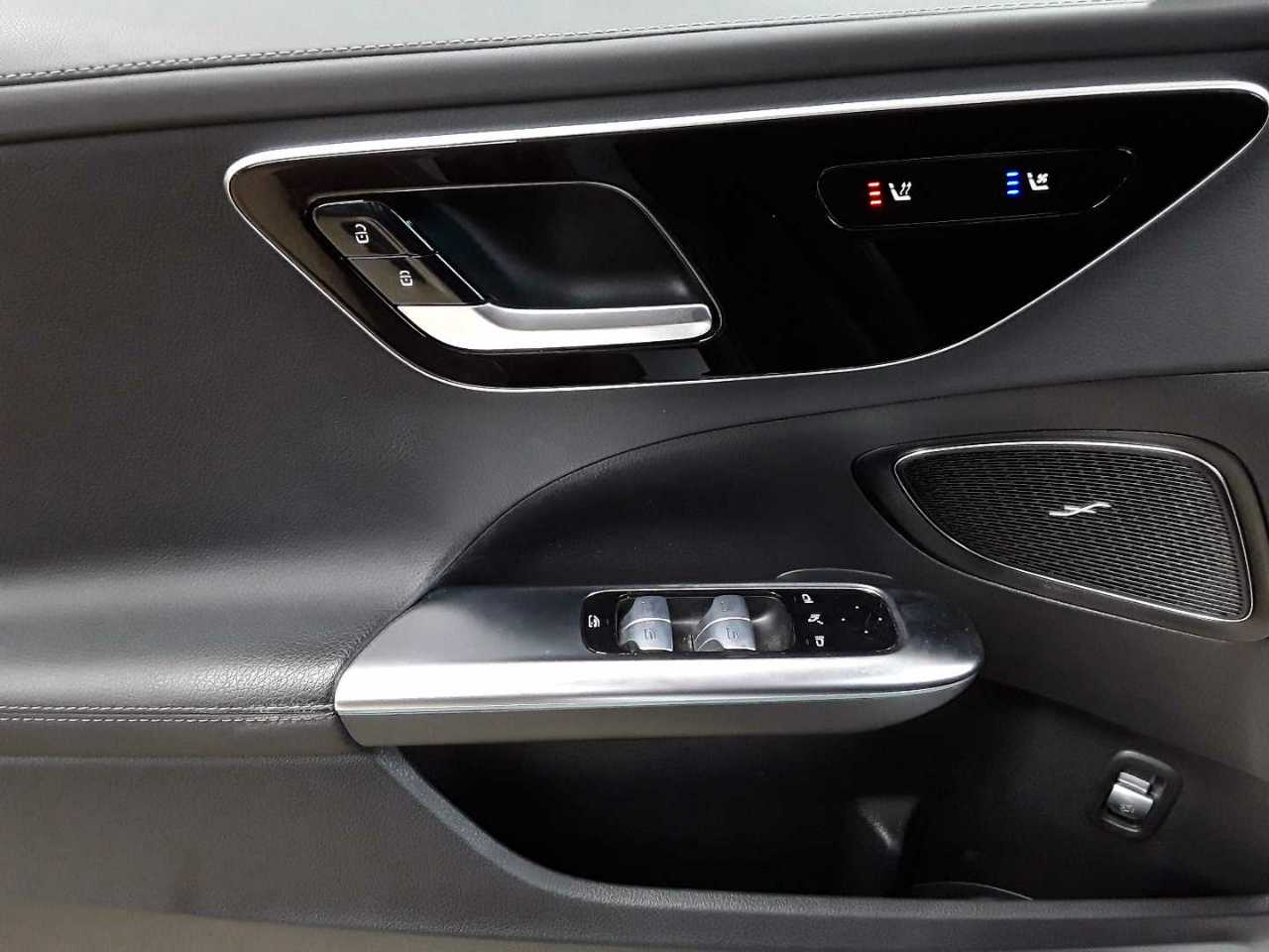 Mercedes-Benz C 220 d 4Matic T 9G-TRONIC Avantgarde 16