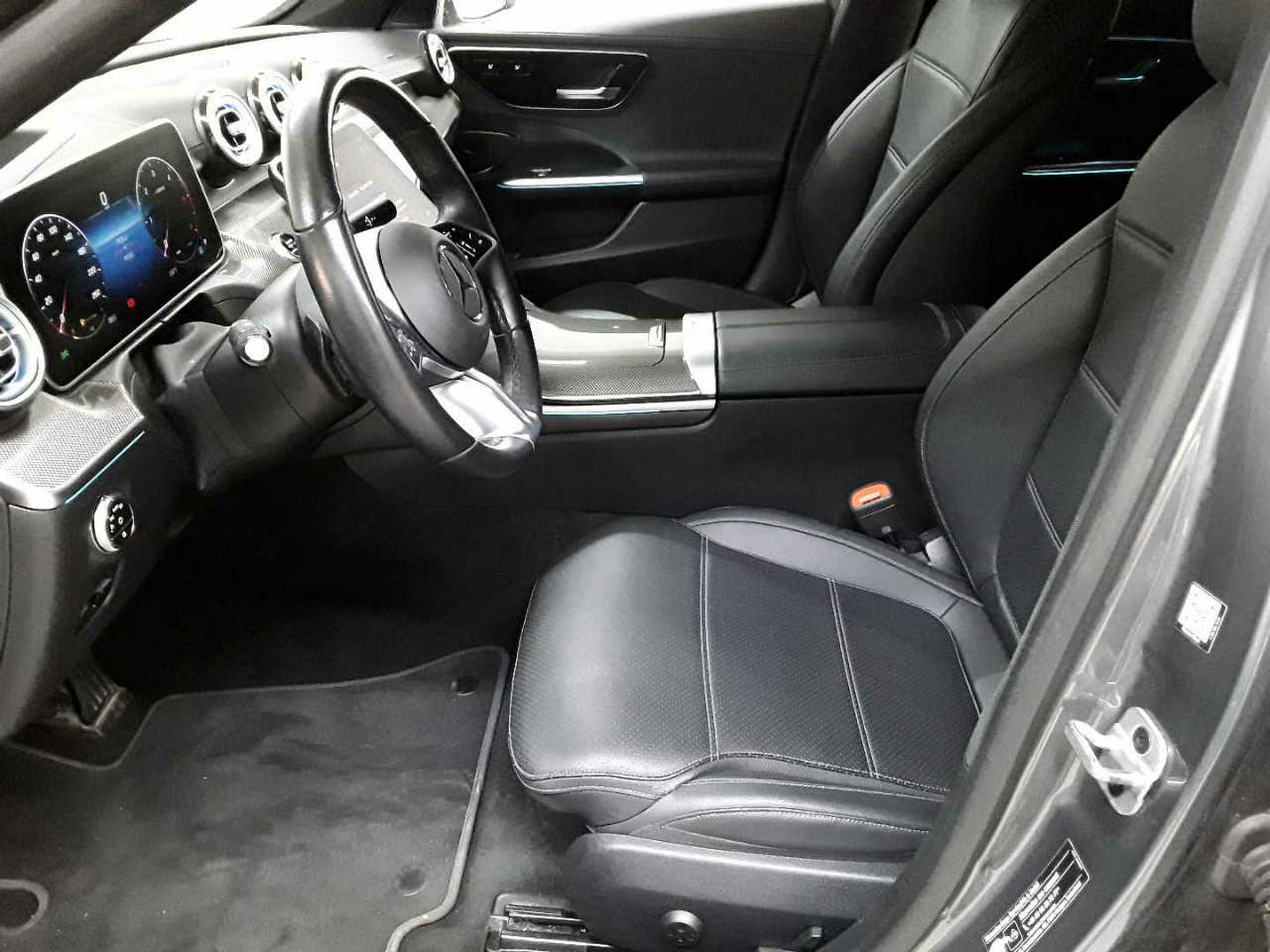 Mercedes-Benz C 220 d 4Matic T 9G-TRONIC Avantgarde 7