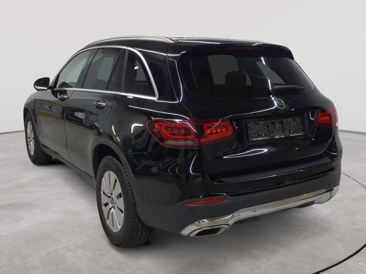 Mercedes-Benz GLC 220 d 4Matic 9G-TRONIC 4