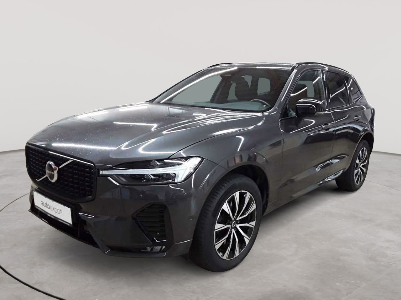 Volvo XC60 B4 D Plus Dark 2