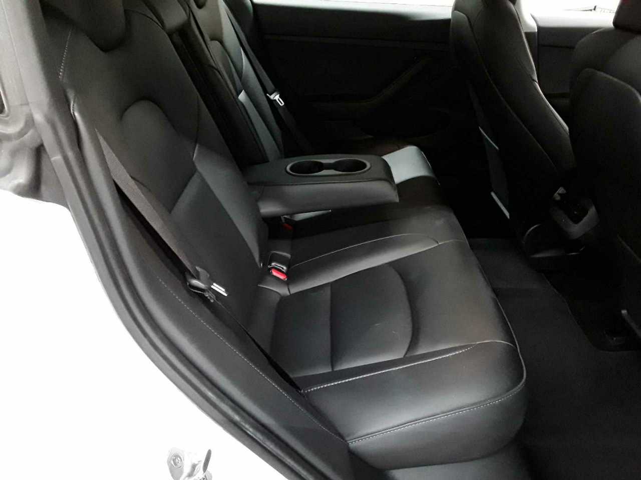 Tesla Model 3 RWD Hinterradantrieb 14