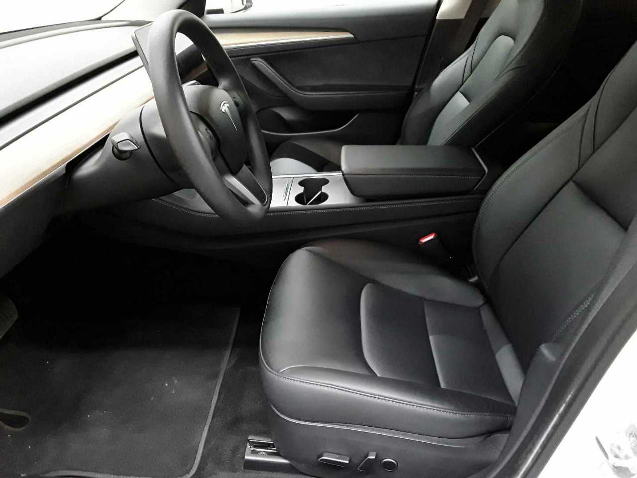 Tesla Model 3 RWD Hinterradantrieb 7