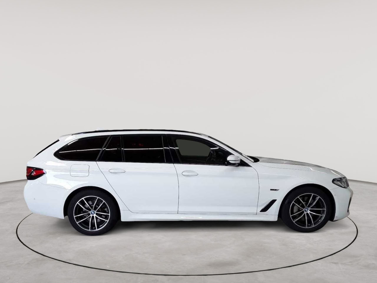 Bmw 520e Touring Aut. 3