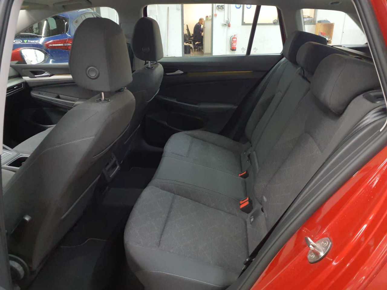 Volkswagen Golf Variant 2.0 TDI SCR Life 13