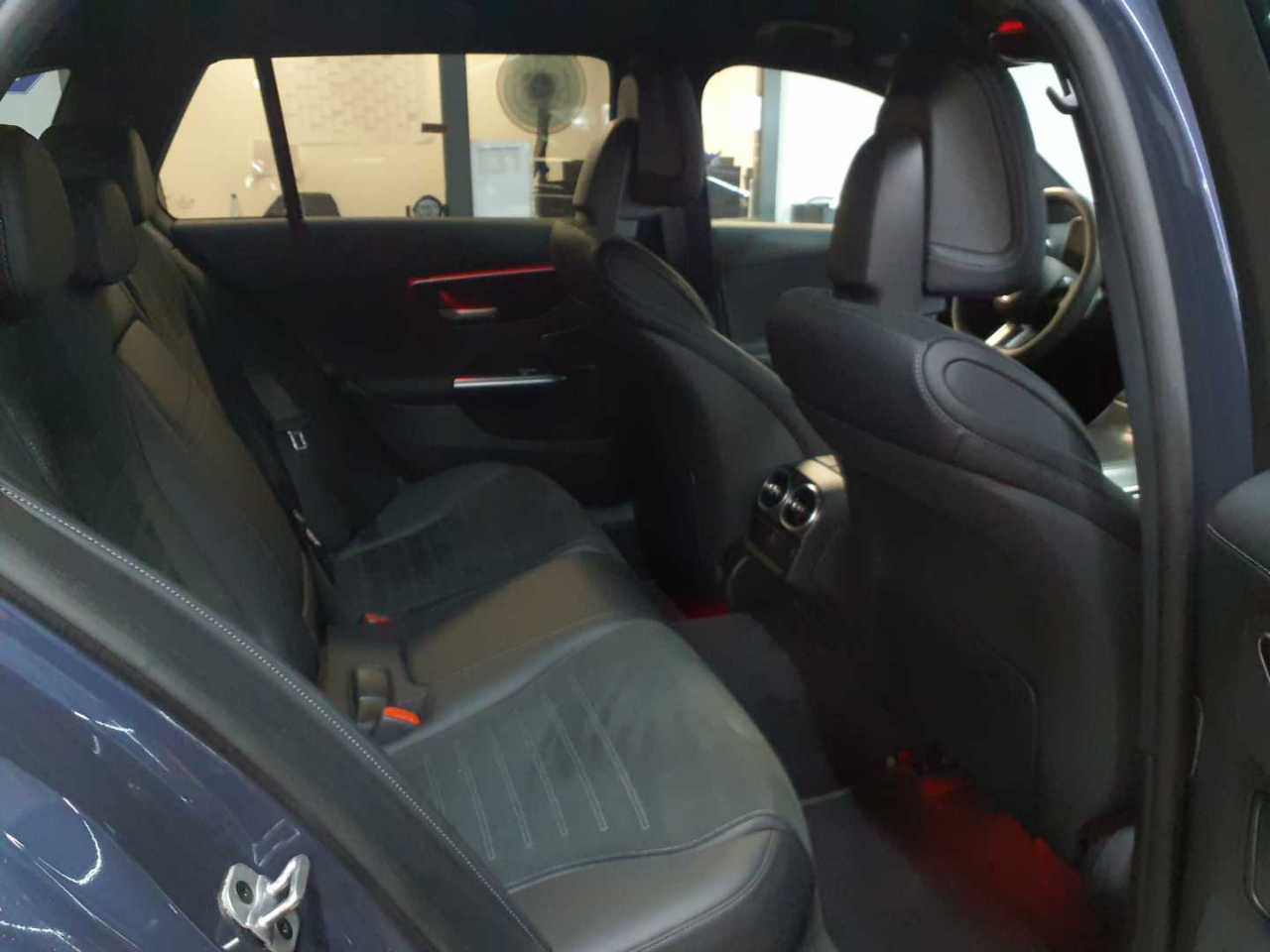 Mercedes-Benz C 220 d 4Matic T 9G-TRONIC AMG Line 14
