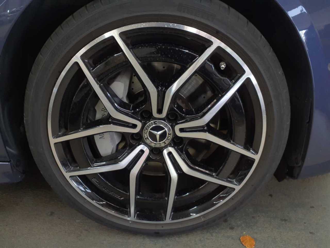 Mercedes-Benz C 220 d 4Matic T 9G-TRONIC AMG Line 17