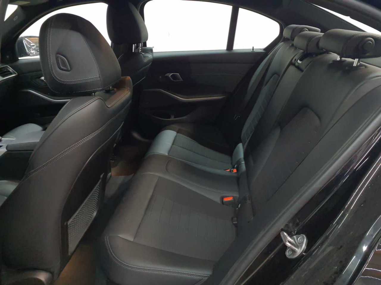 Bmw 318d Aut. 13