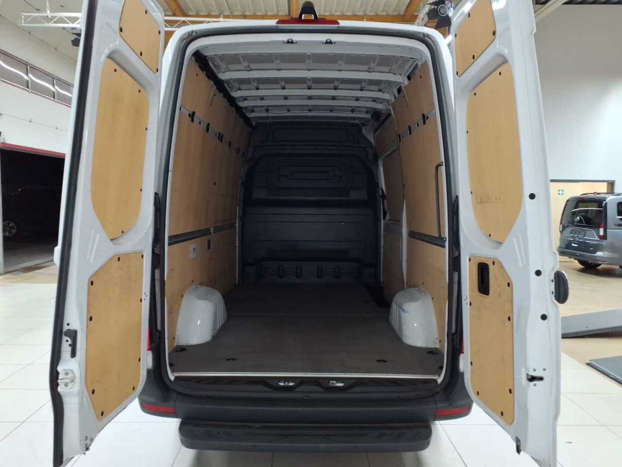 Mercedes-Benz 317 CDI Sprinter Standard HA 15