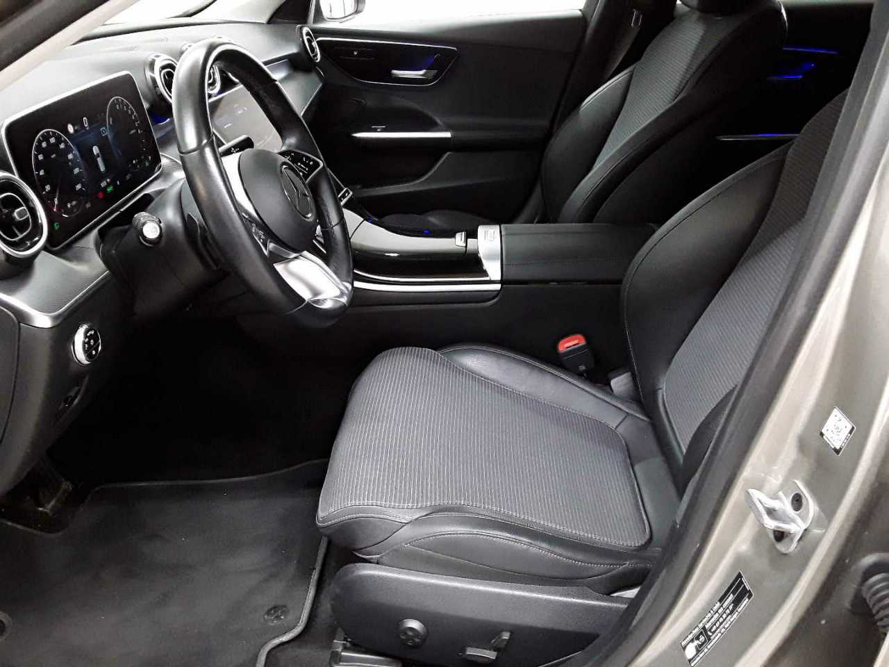 Mercedes-Benz C 300 e T 9G-TRONIC Avantgarde 7
