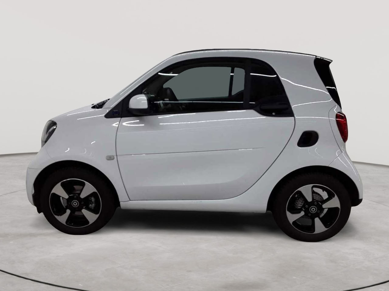 smart fortwo coupe EQ passion 6