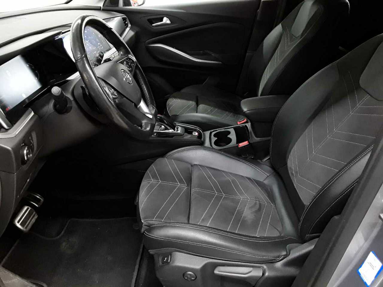 Opel Grandland 1.5 D Automatik Elegance 7