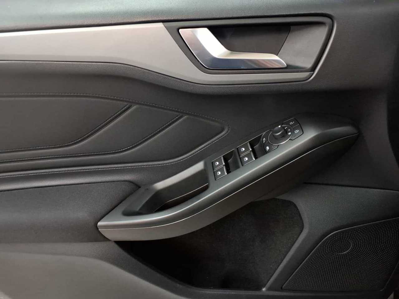Ford Focus 1.5 EcoBlue Start-Stopp-System Aut. COOL&CONNECT 18