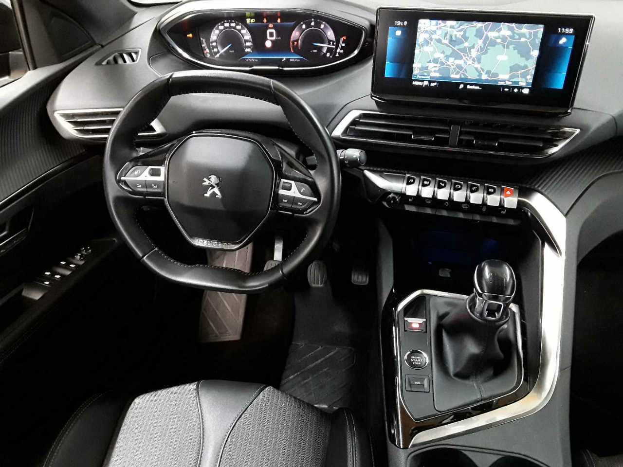 Peugeot 3008 PureTech 130 Stop & Start GPF Allure Pack 10