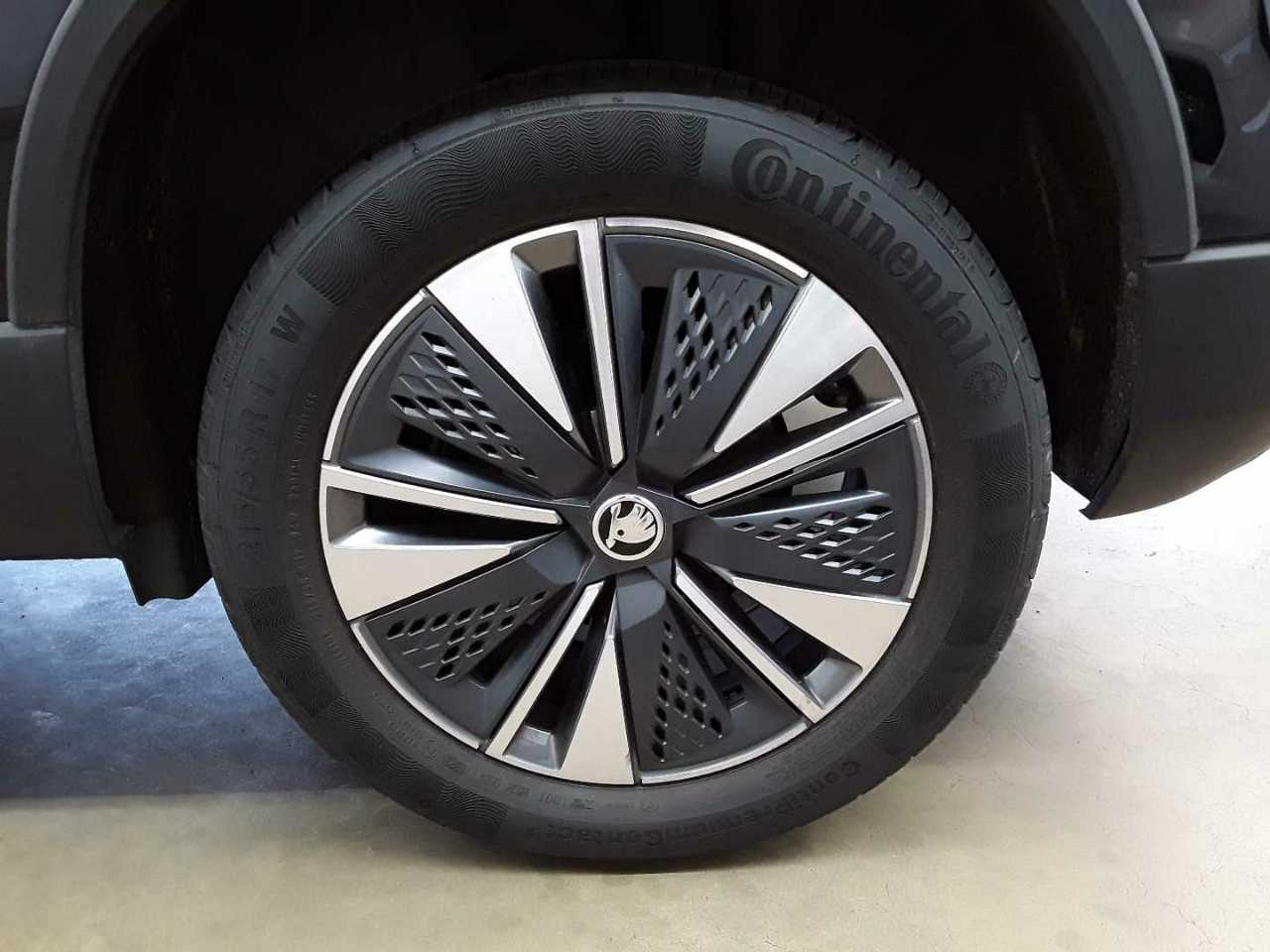 Skoda Karoq 1.5 TSI DSG Tour 19