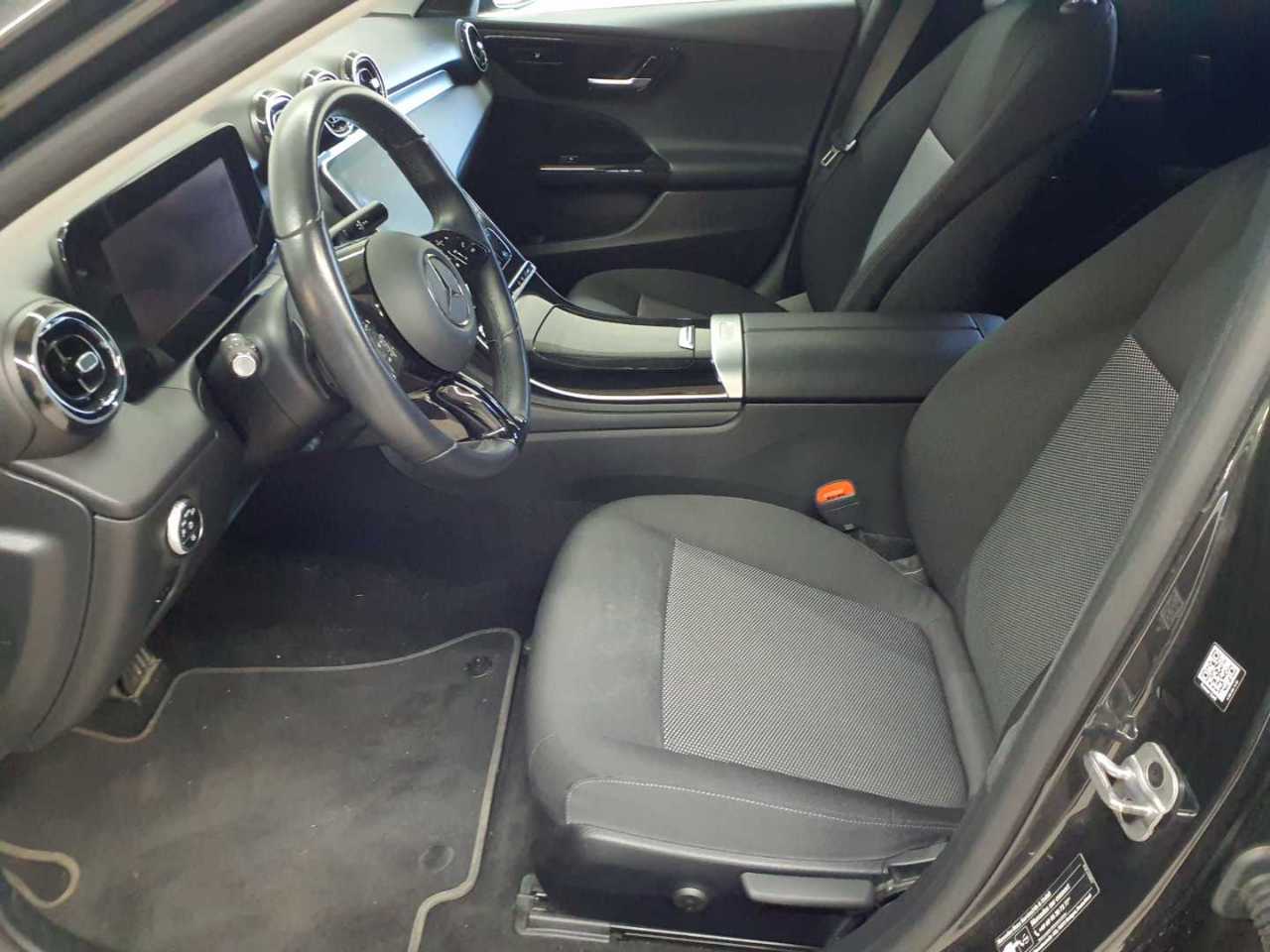 Mercedes-Benz C 220 d T 9G-TRONIC 8