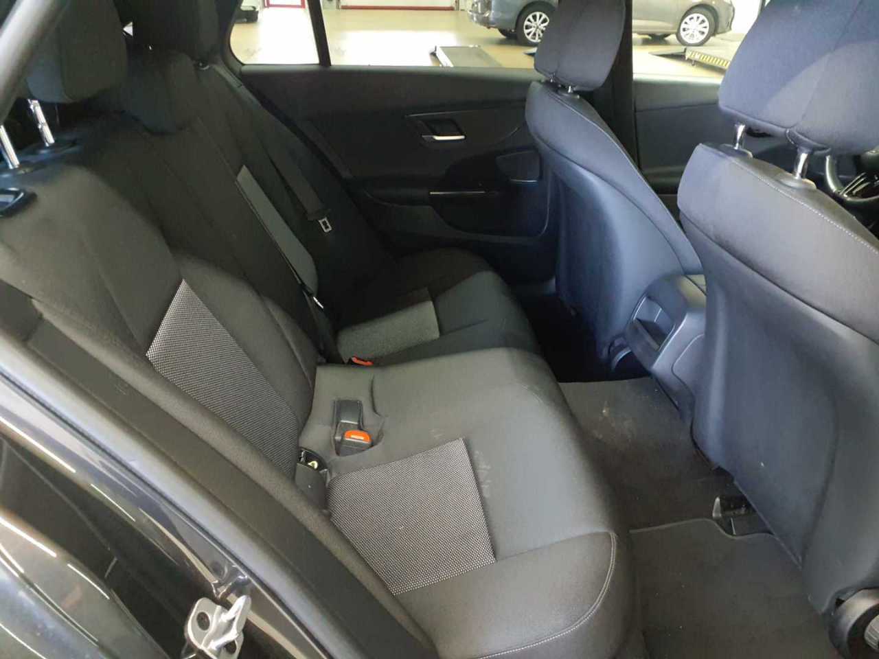 Mercedes-Benz C 220 d T 9G-TRONIC 13