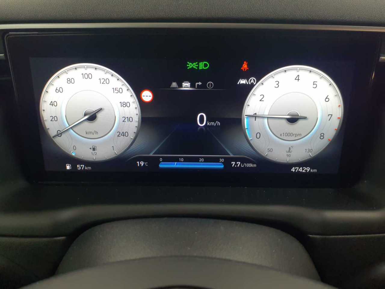 Hyundai TUCSON 1.6 T-GDi 2WD Select 11