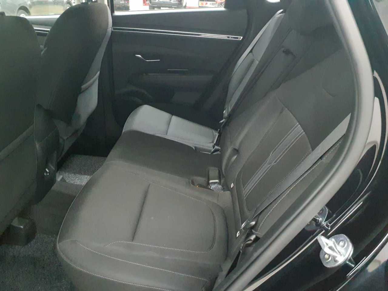 Hyundai TUCSON 1.6 T-GDi 2WD Select 13