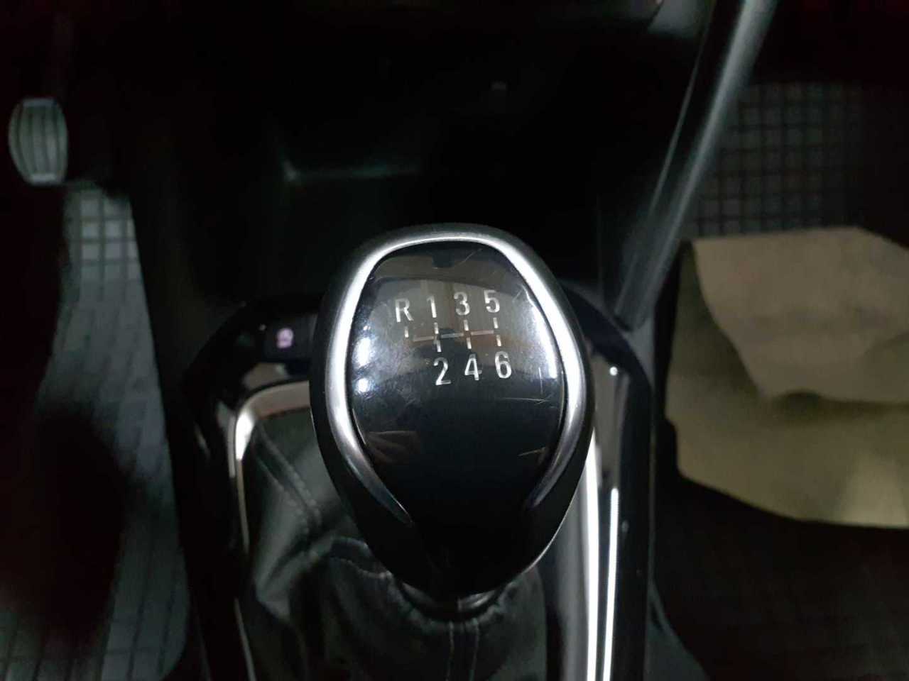 Opel Corsa 1.2 Direct Injection Turbo Start/Stop Elegance 15
