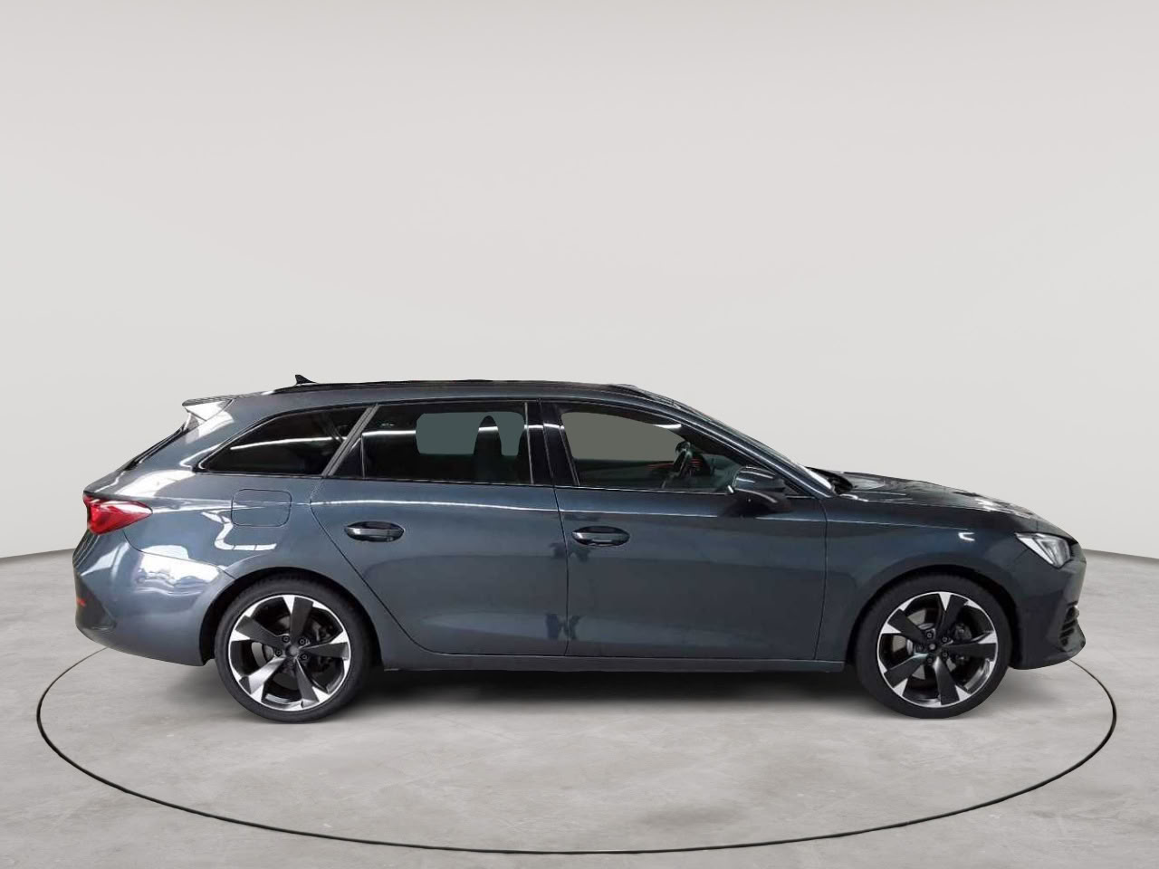 Cupra Leon Sportstourer 1.4 e-Hybrid (150 kW System) 3