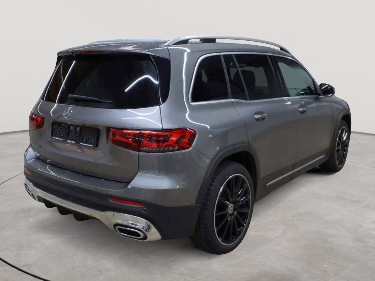Mercedes-Benz GLB 200 d 8G-DCT AMG Line 4