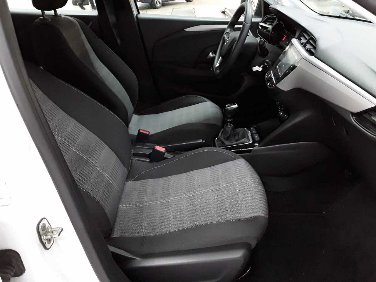Opel Corsa 1.2 Direct Injection Turbo Start/Stop Edition 8