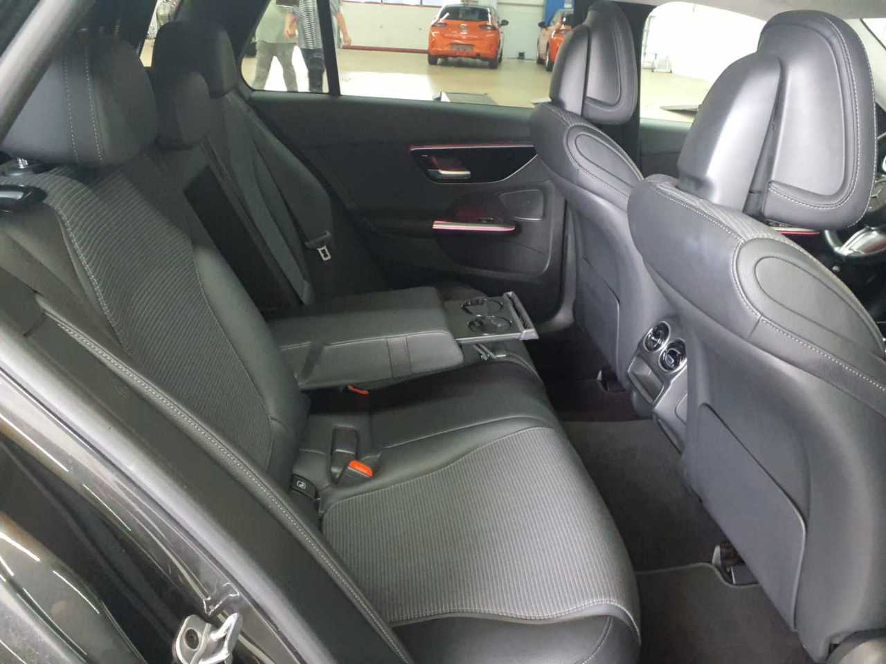 Mercedes-Benz C 220 d T 9G-TRONIC Avantgarde 13