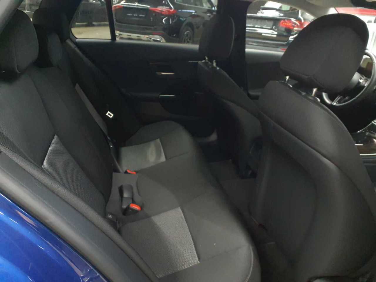 Mercedes-Benz C 200 d T 9G-TRONIC 14