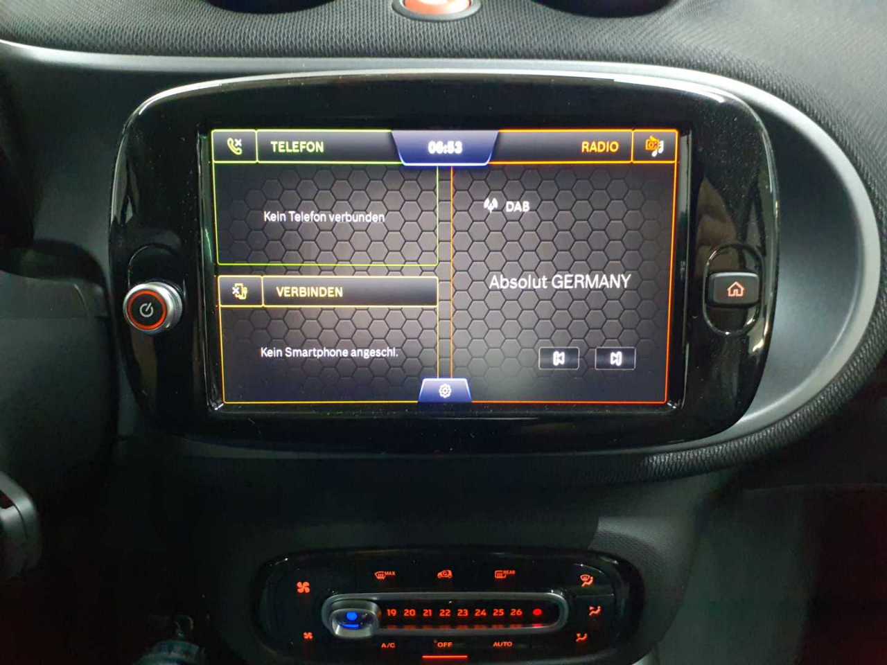 smart fortwo coupe EQ passion 12