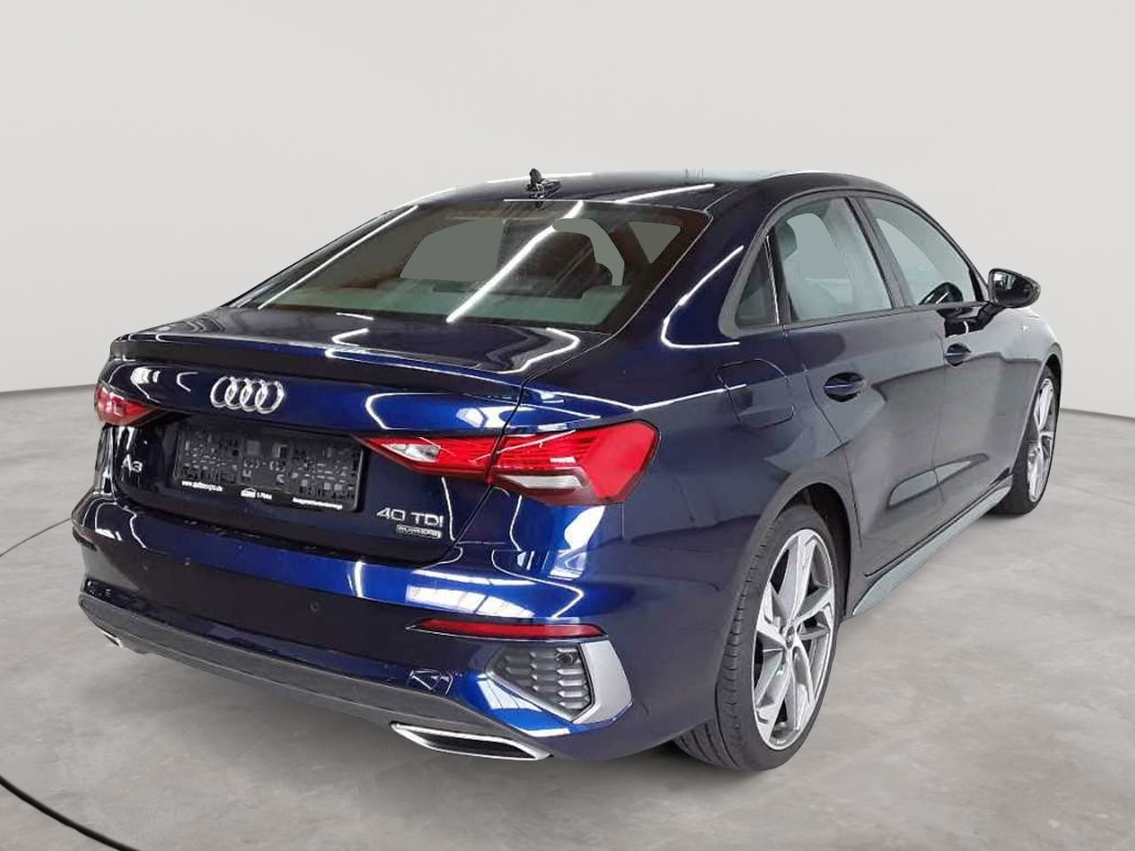 Audi A3 40 TDI Limousine quattro S tronic S line 4