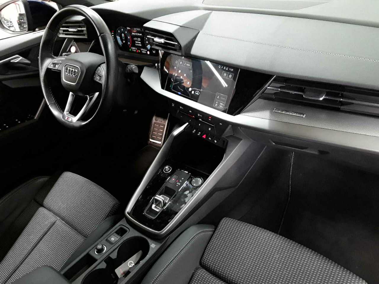 Audi A3 40 TDI Limousine quattro S tronic S line 9