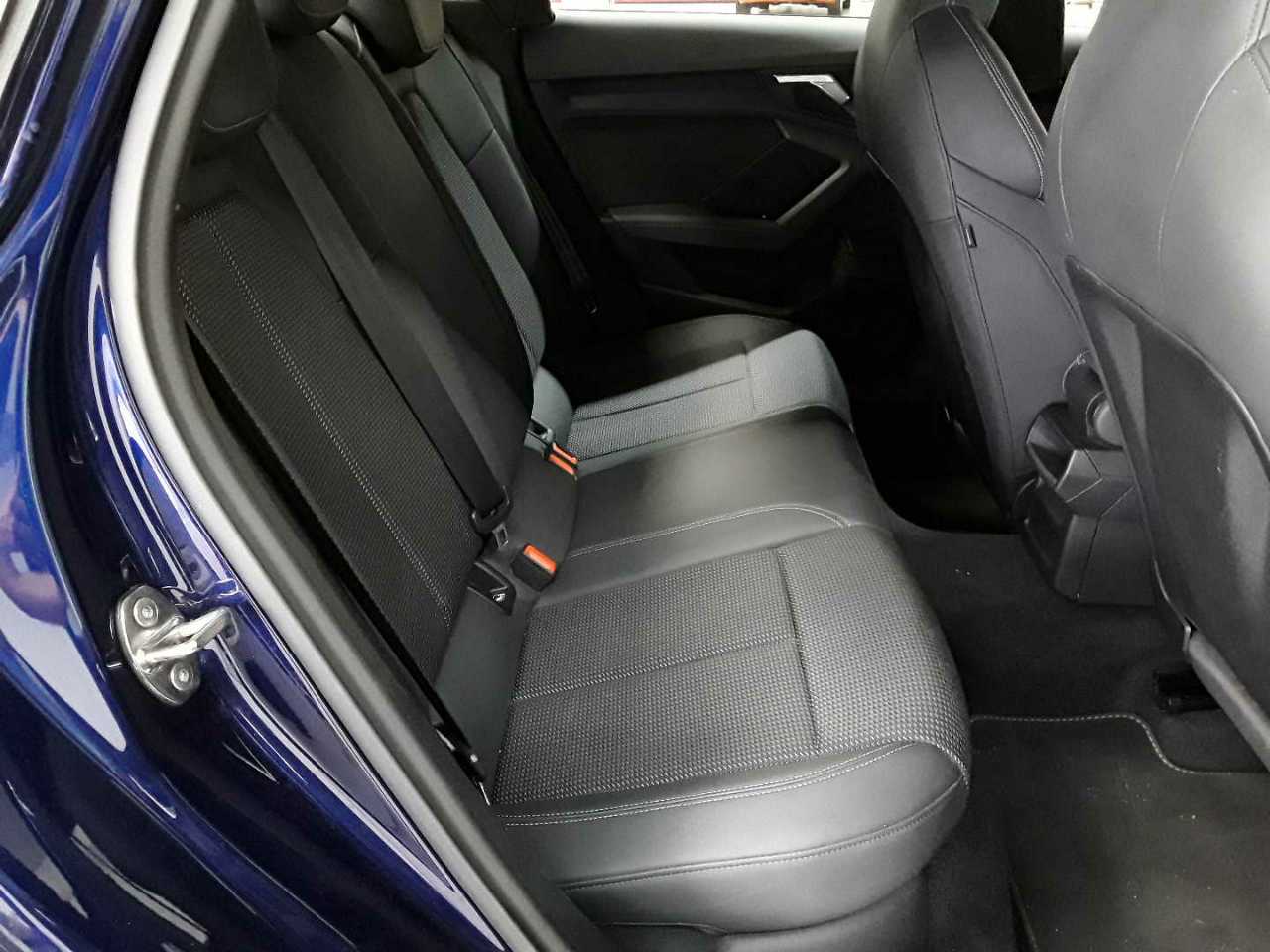 Audi A3 40 TDI Limousine quattro S tronic S line 14