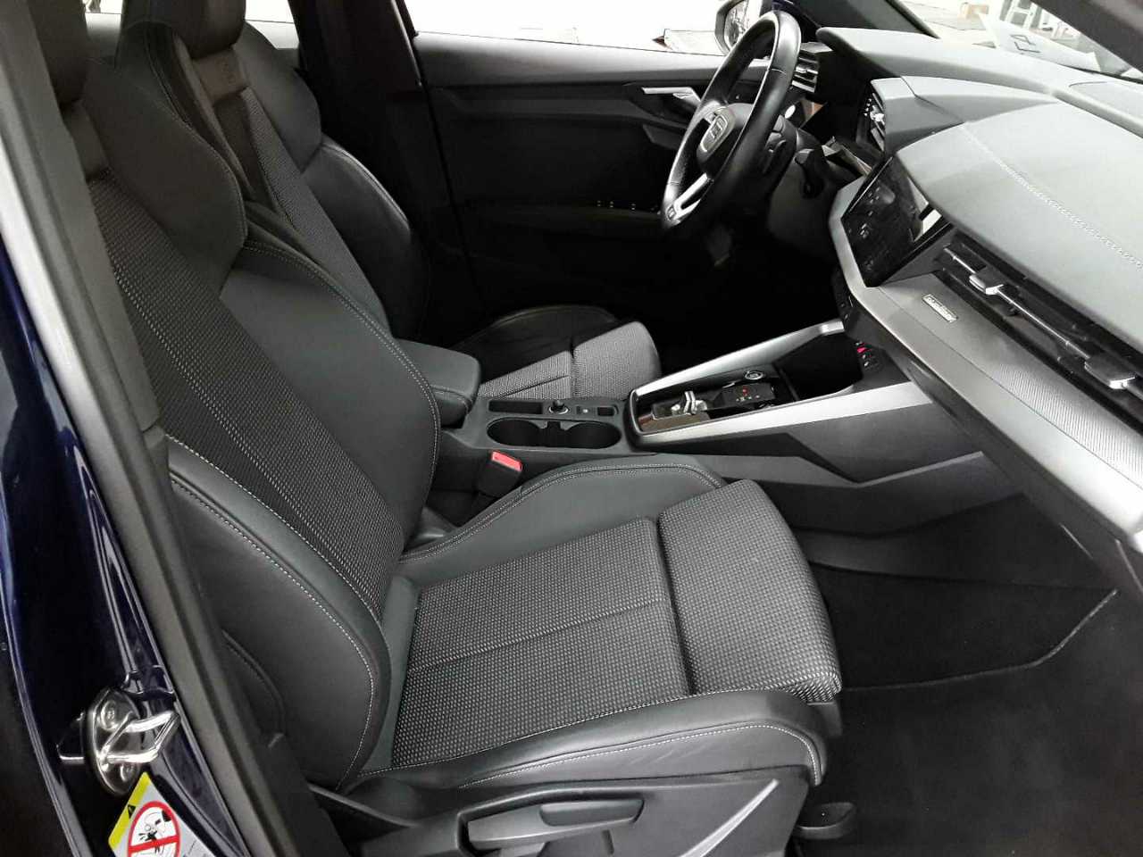 Audi A3 40 TDI Limousine quattro S tronic S line 8