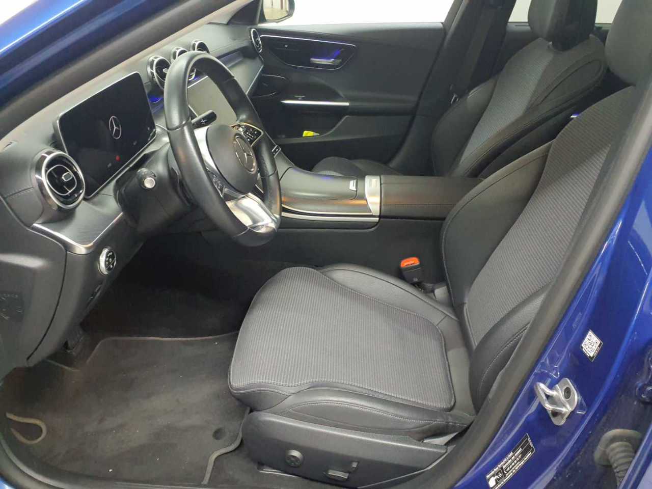 Mercedes-Benz C 200 d T 9G-TRONIC Avantgarde 8