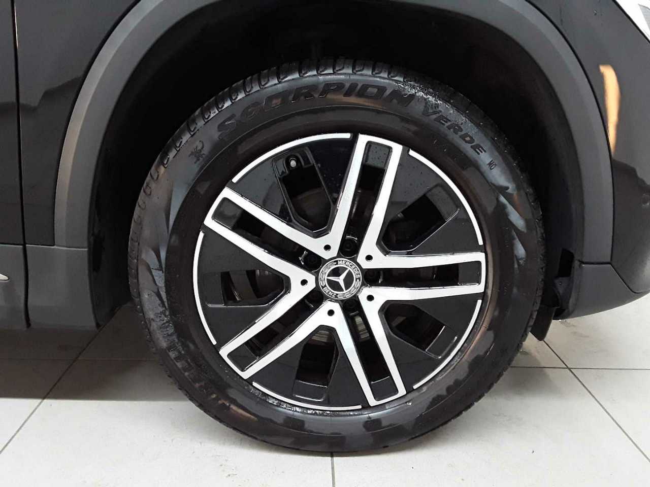 Mercedes-Benz GLA 180 7G-DCT Progressive 16