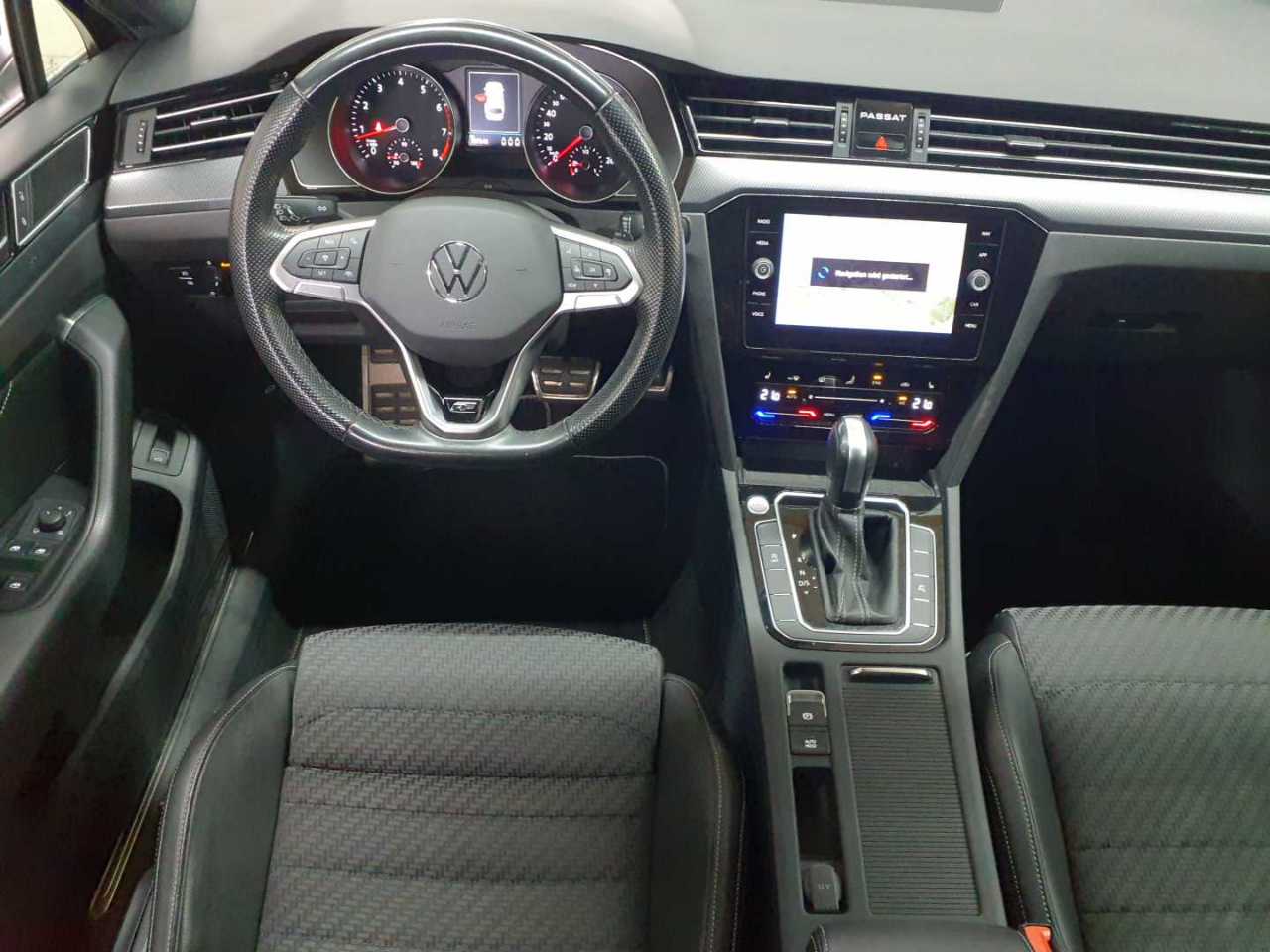 Vw Passat Variant 1.5 TSI OPF DSG Business 9