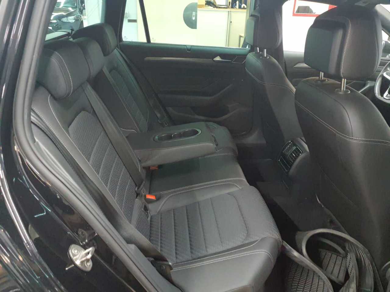 Vw Passat Variant 1.5 TSI OPF DSG Business 13