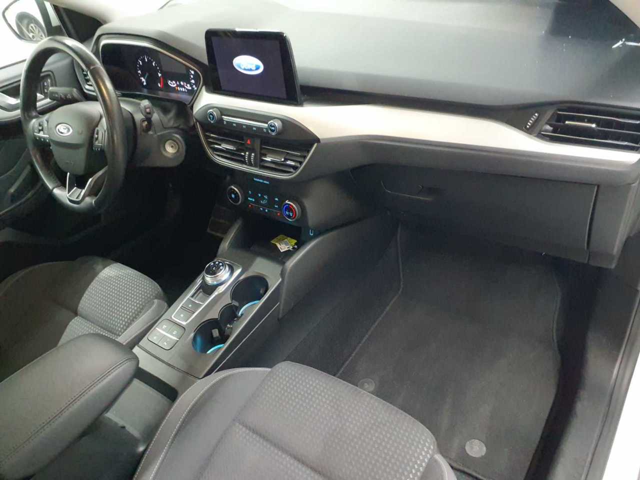 Ford Focus Turnier 2.0 EcoBlue Start-Stopp-System Aut. COOL&CONNECT 9