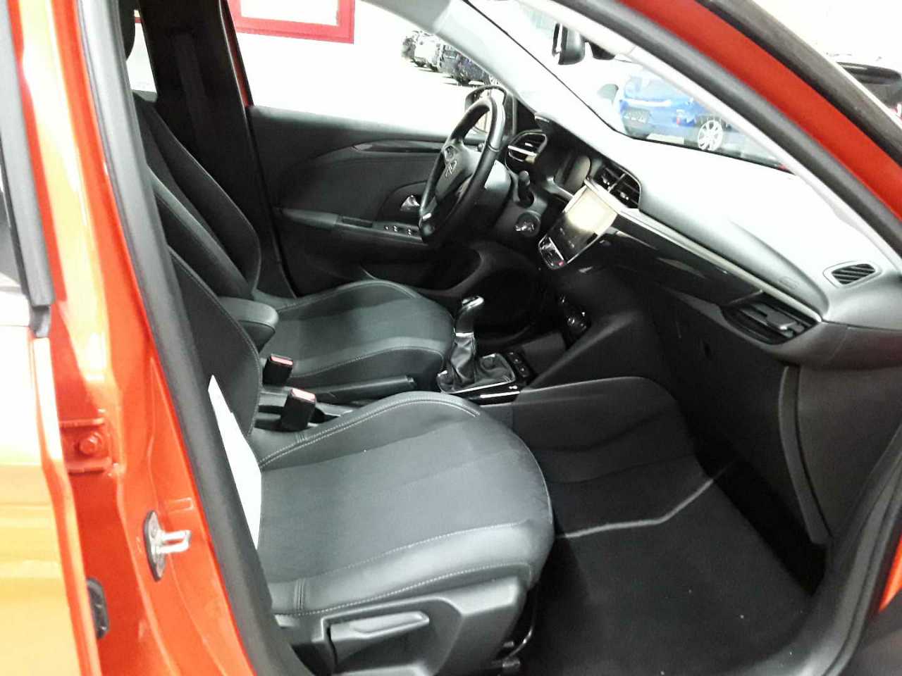 Opel Corsa 1.2 Start/Stop Elegance 8
