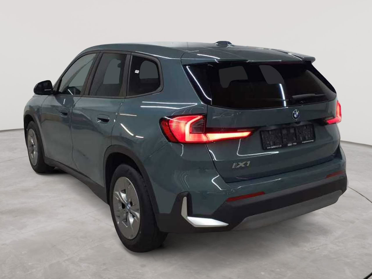 BMW iX1 xDrive30 5