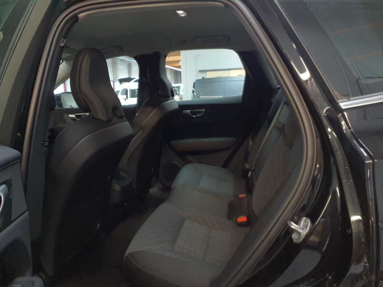 Volvo XC60 B4 B Core 13
