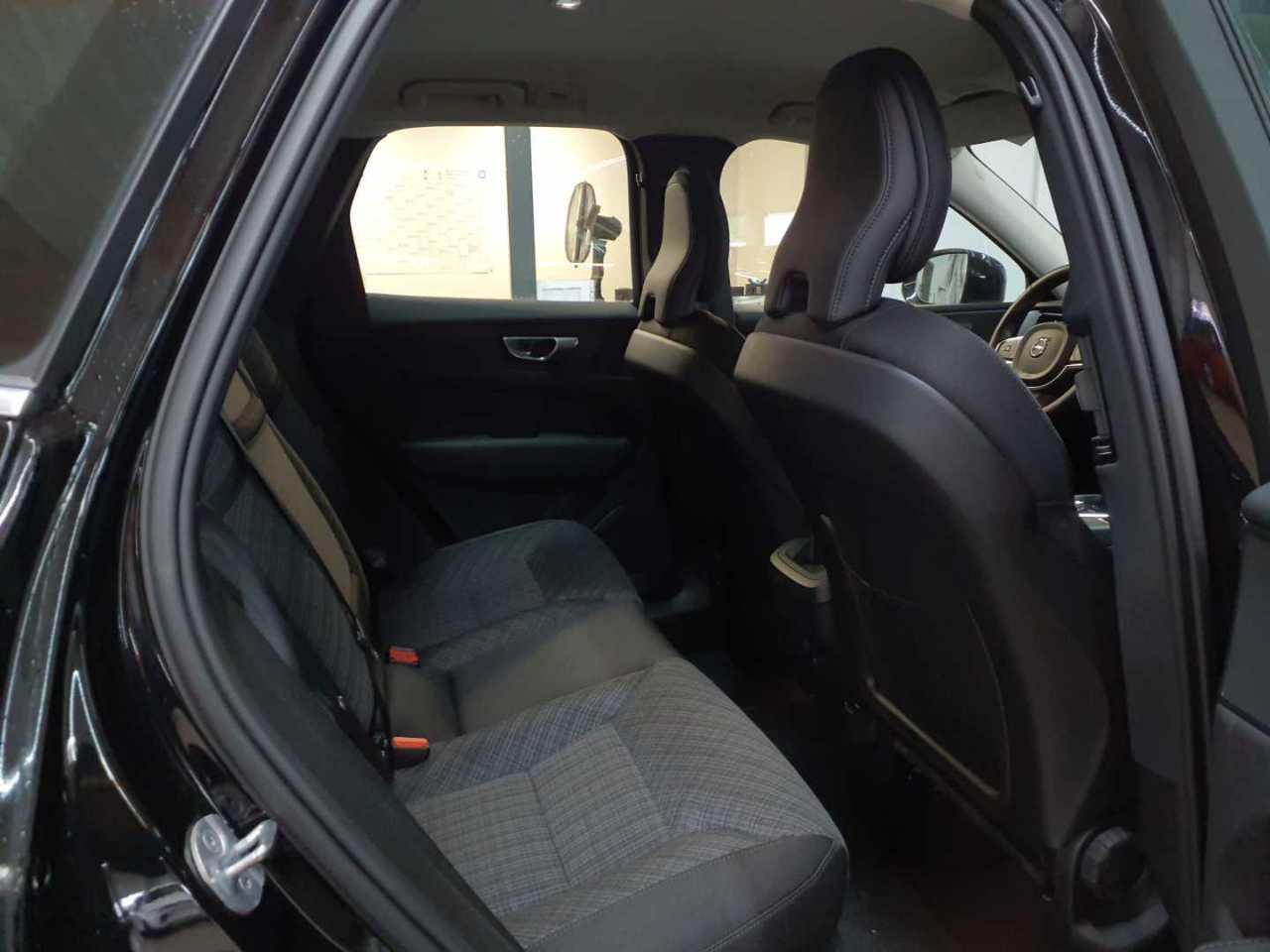 Volvo XC60 B4 B Core 14
