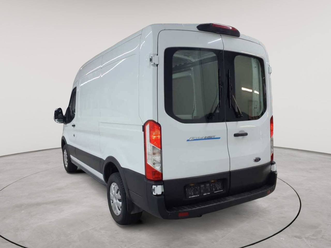 Ford e-Transit 350 L2H2 68kWh Lkw HA Trend 5