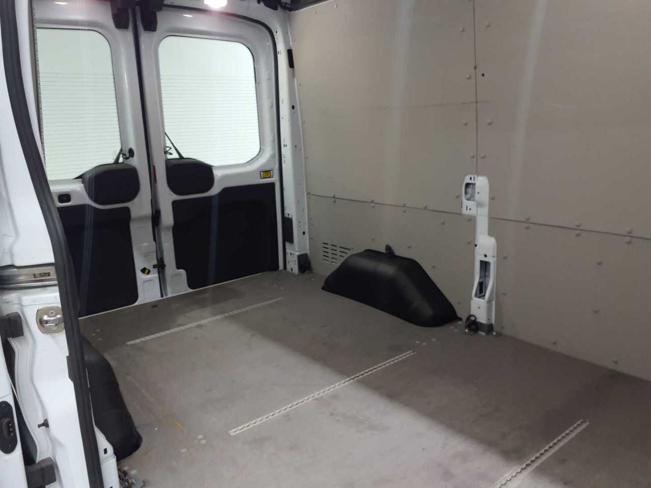 Ford e-Transit 350 L2H2 68kWh Lkw HA Trend 14