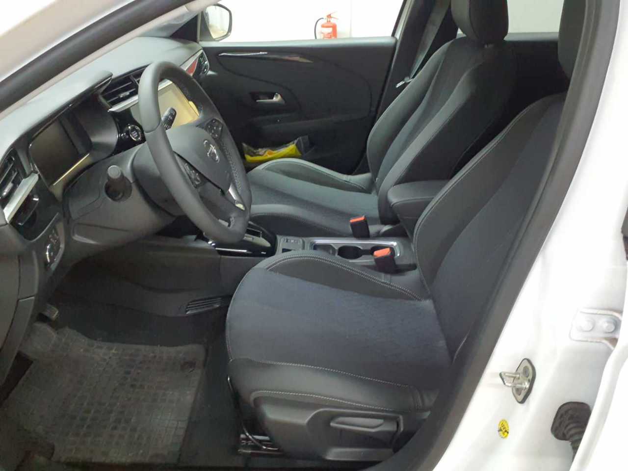 Opel Corsa-e Elegance 8