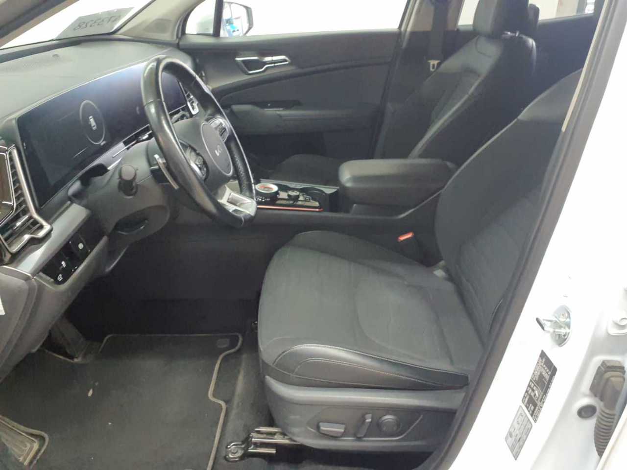 Kia Sportage 1.6 CRDI 2WD Eco-Dynamics+ (48V M-H) DCT Spirit 8